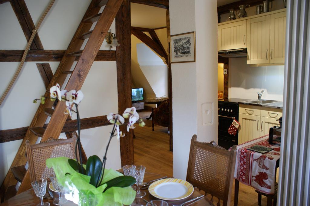 Gites Les Bains Riquewihr Værelse billede